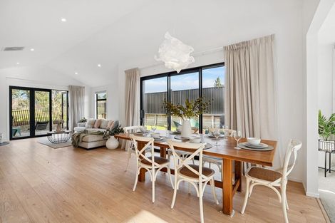 Photo of property in 37 Wallis Drive, Cromwell, 9310