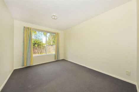 Photo of property in 2/3 Sequoia Place, Parklands, Christchurch, 8083