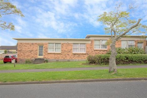 Photo of property in 3 Addison Street, Blockhouse Bay, Auckland, 0600