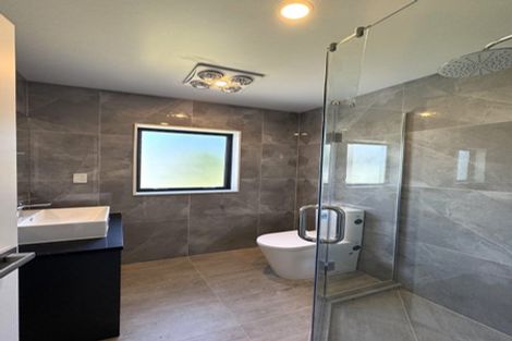 Photo of property in 43c Greenmeadows Avenue, Manurewa East, Auckland, 2102