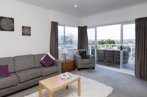 Photo of property in 55 Mellons Bay Road, Mellons Bay, Auckland, 2014