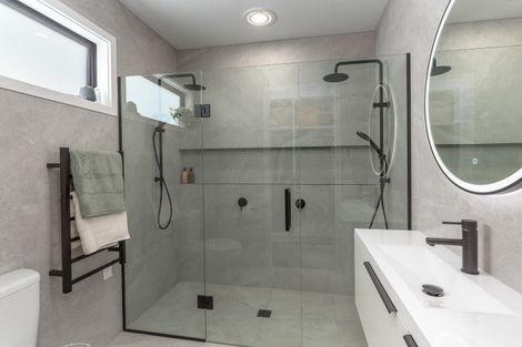 Photo of property in 4 Cotterville Crescent, Greytown, 5712