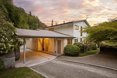 Photo of property in 108 Moonlight Track, Arthurs Point, Queenstown, 9371