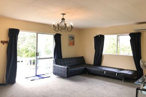 Photo of property in 103 Spinella Drive, Bayview, Auckland, 0629