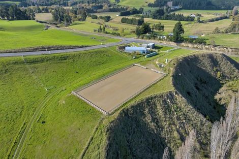 Photo of property in 67 Macraes Road, Waynes, Palmerston, 9483