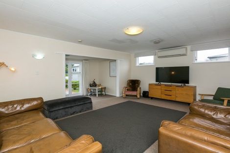 Photo of property in 18 Everest Avenue, Havelock North, 4130