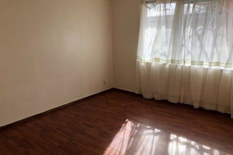 Photo of property in 5156/142 Lake Road, Northcote, Auckland, 0627