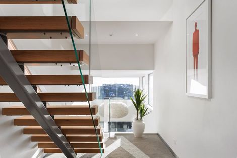 Photo of property in 6 Gazelle Lane, Redcliffs, Christchurch, 8081