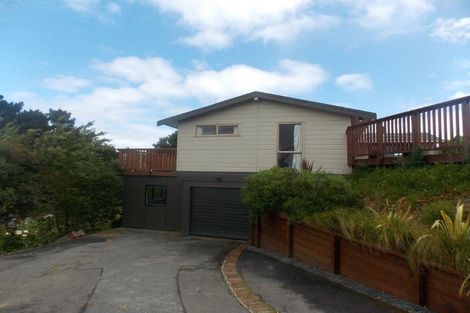 Photo of property in 156 Conclusion Street, Ascot Park, Porirua, 5024