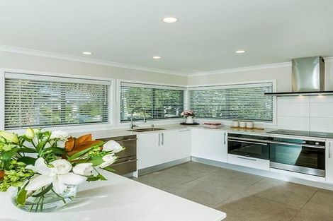 Photo of property in 1/2 Ocean View Road, Milford, Auckland, 0620