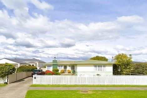 Photo of property in 7 Bowling Road, Greenmeadows, Napier, 4112