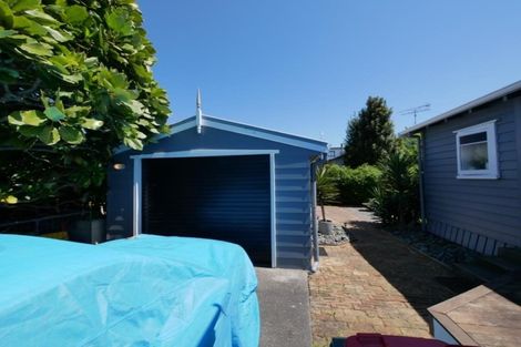 Photo of property in 1/6 Waimana Road, Conifer Grove, Takanini, 2112