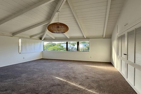 Photo of property in 120 Stanmore Bay Road, Stanmore Bay, Whangaparaoa, 0932