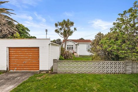 Photo of property in 17 Puriri Street, Miramar, Wellington, 6022