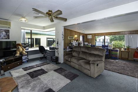 Photo of property in 1 Leeston Road, Springston, 7616