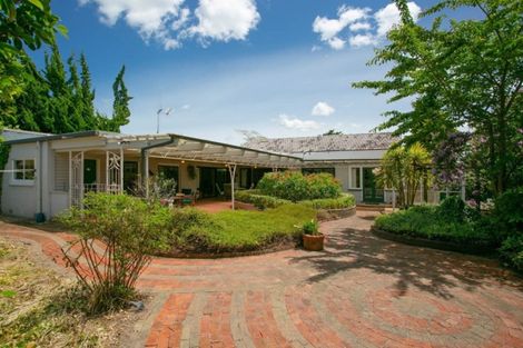 Photo of property in 51 Bowen Street, Cambridge, 3434