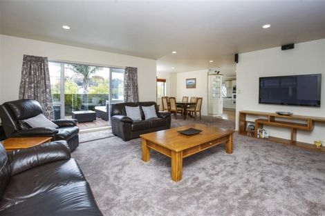 Photo of property in 104 Landing Drive, Albany, Auckland, 0632