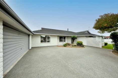 Photo of property in 155 Maidstone Road, Avonhead, Christchurch, 8042