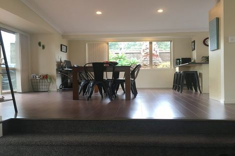 Photo of property in 5 Coralsea Way, Arkles Bay, Whangaparaoa, 0932
