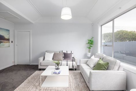 Photo of property in 7 Estuary Road, New Brighton, Christchurch, 8061