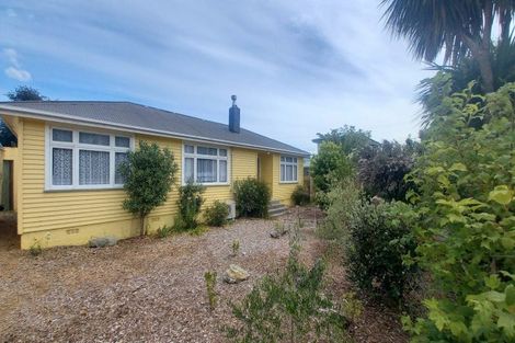 Photo of property in 17 Half Mile Road, Tuatapere, 9620