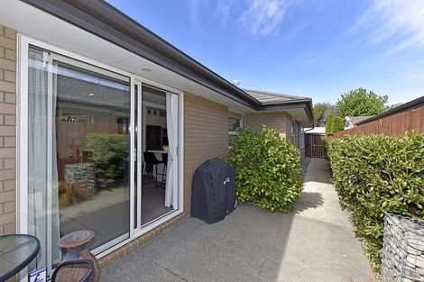 Photo of property in 4/198 Racecourse Road, Sockburn, Christchurch, 8042