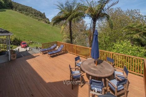 Photo of property in 62 Mountain Road, Western Heights, Rotorua, 3015