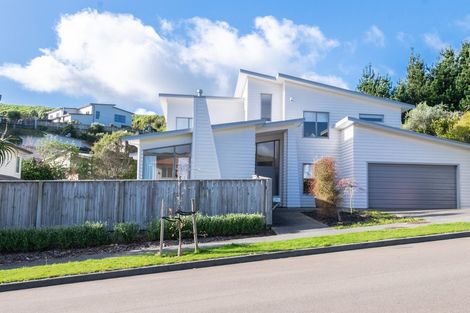 Photo of property in 15 Mauldeth Terrace, Churton Park, Wellington, 6037