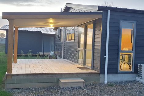 Photo of property in 113 Muhunoa Road West, Ohau, Levin, 5570