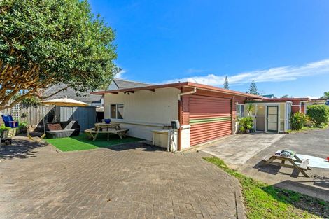 Photo of property in 76b The Circle, Manly, Whangaparaoa, 0930