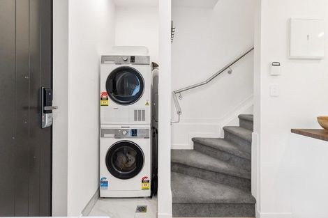 Photo of property in 10/72 Alfriston Road, Manurewa East, Auckland, 2102