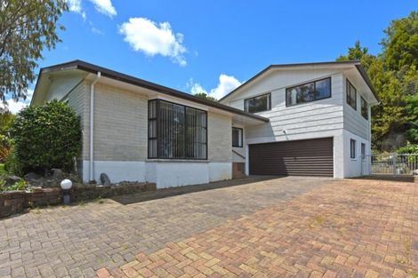 Photo of property in 14 King Charles Drive, Kingsley Heights, Upper Hutt, 5018