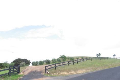 Photo of property in 22 Margaret Reeve Lane, Waiheke Island, 1971