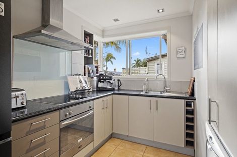 Photo of property in 247 Victoria Street West, Pukekohe, 2120