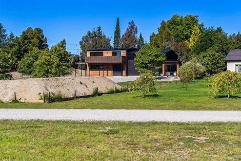 Photo of property in 455 Aubrey Road, Wanaka, 9305