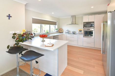 Photo of property in 8 Astrolabe Place, Gulf Harbour, Whangaparaoa, 0930
