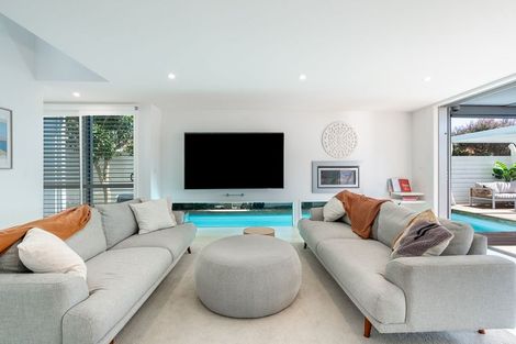 Photo of property in 249a Dickson Road, Papamoa Beach, Papamoa, 3118