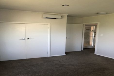 Photo of property in 130 Great South Road, Takanini, 2112