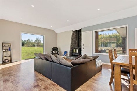 Photo of property in 491 Carrs Road, Loburn, Rangiora, 7472
