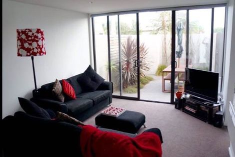 Photo of property in 1/20 North Avon Road, Richmond, Christchurch, 8013