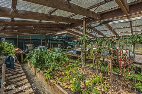 Photo of property in 1610 Paparoa-oakleigh Road, Taipuha, Paparoa, 0571