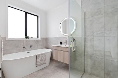 Photo of property in 11 Sydney Place, Flagstaff, Hamilton, 3210