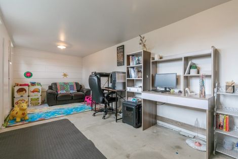 Photo of property in 25 Lunn Avenue, Mount Wellington, Auckland, 1072