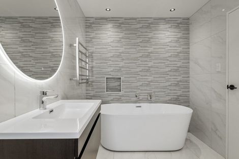 Photo of property in 126b Coronation Road, Hillcrest, Auckland, 0627