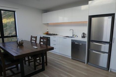 Photo of property in 12 Highlands Close, Queenstown, 9300