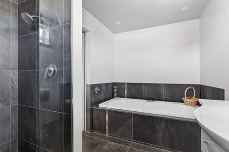 Photo of property in 5 Buchanan Street, Mangapapa, Gisborne, 4010