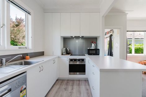 Photo of property in 310 Kihikihi Road, Te Awamutu, 3800