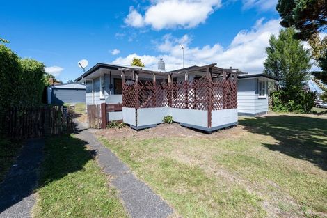 Photo of property in 15 Kereru Street, Tokoroa, 3420