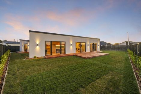 Photo of property in 12 Sutton Street, Rangiora, 7400