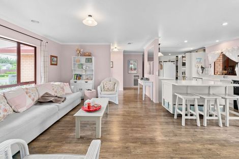 Photo of property in 50 Tuirangi Street, Flagstaff, Hamilton, 3210